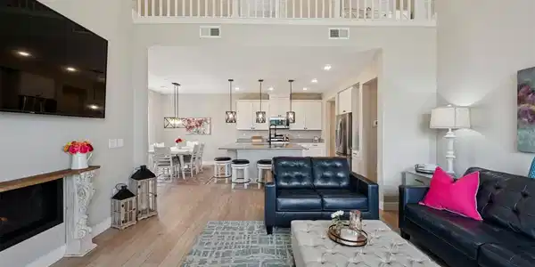10062 W Victoria Place