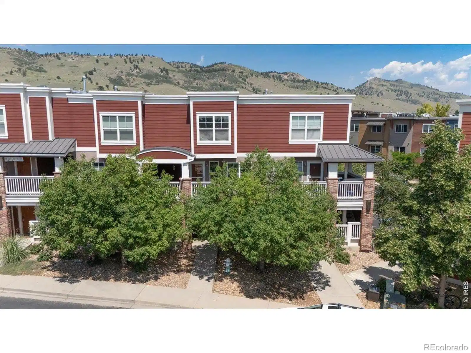Image 1: 2nd floor entry tucked into the trees Image 1: 2nd floor entry tucked into the trees