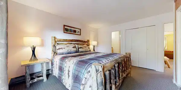 Image 4: Master Bedroom Image 4: Master Bedroom