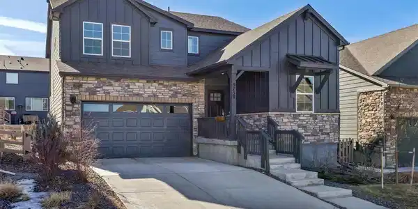 9750 Banner Peak Street
