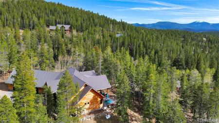 350 Foxtail Drive