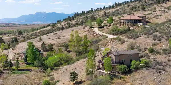 Image 3: Access and opportunity await! Only 12 minutes to Lyons, 18 minutes to North Boulder, and 20 minutes to Whole Foods! Image 3: Access and opportunity await! Only 12 minutes to Lyons, 18 minutes to North Boulder, and 20 minutes to Whole Foods!