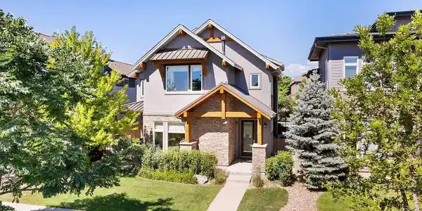 4128 Clifton Court
