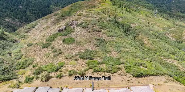 6941 Fargo Trail