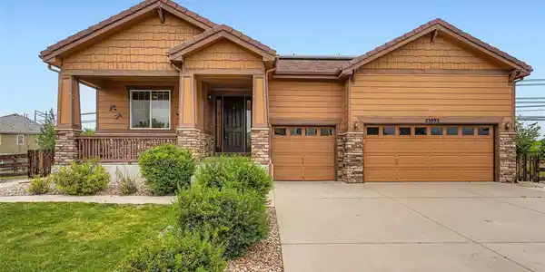 23993 E Briarwood Drive