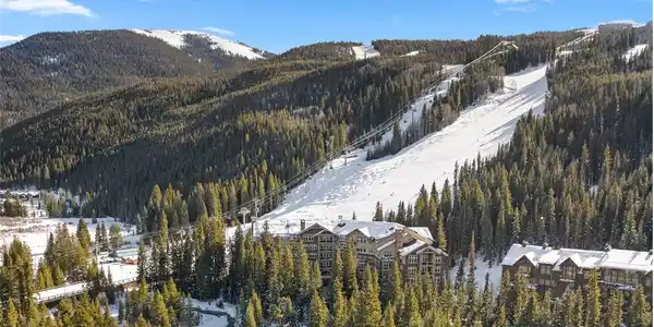 280 Trailhead Drive
