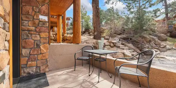 Image 2: Private Patio Image 2: Private Patio