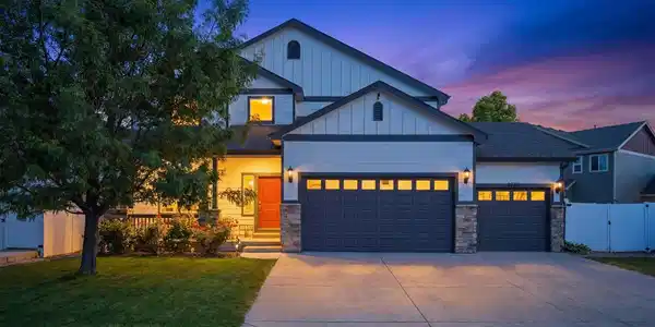 2710 Hydra Drive