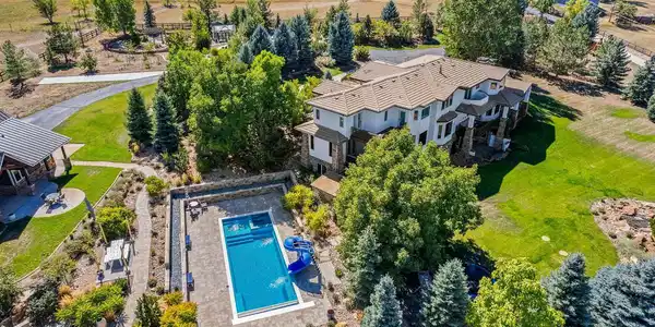 8001 Fairview Road