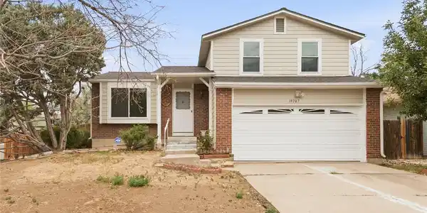 19707 E Princeton Place