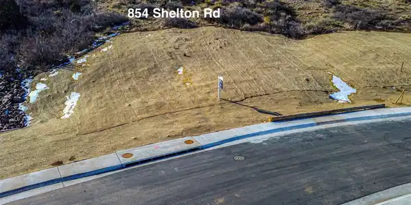 854 Shelton Road