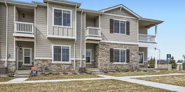 141 Robin Road