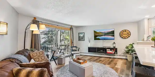 1105 Ski Hill Road