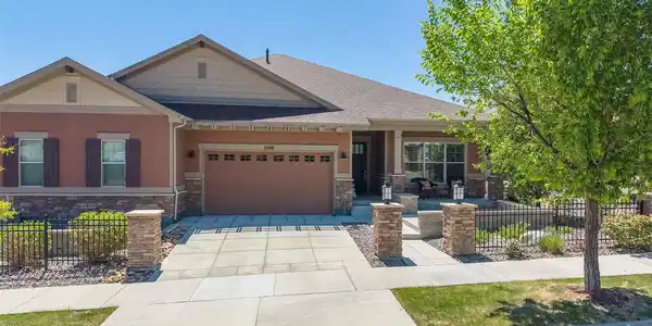 1240 Lanterns Lane