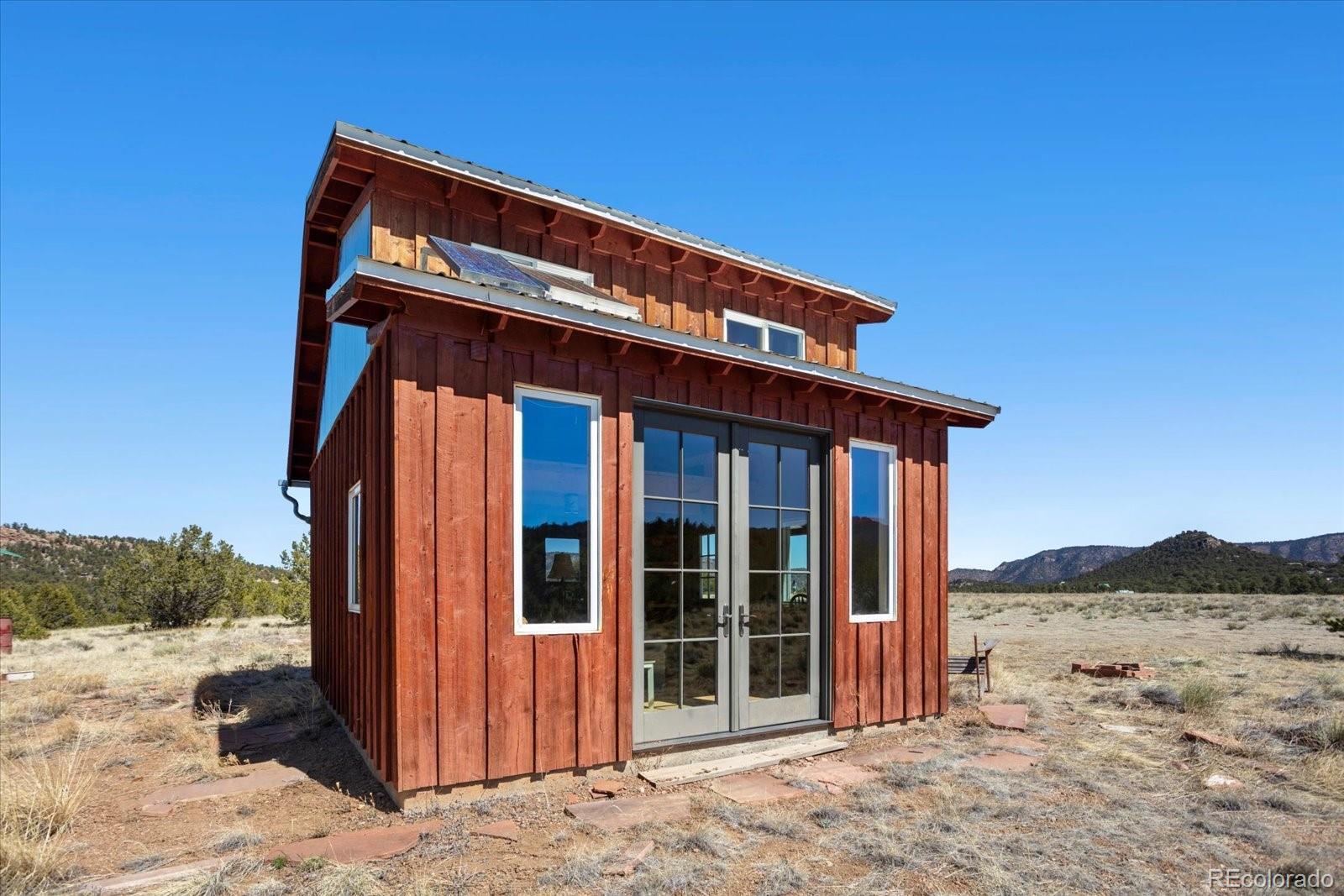 Image 3: Off-Grid Mountain Paradise lofted Cabin