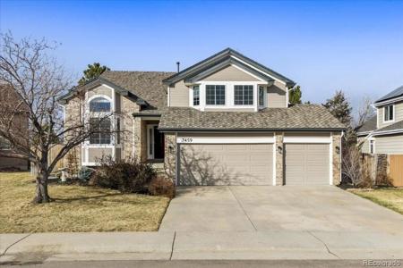 7459 La Quinta Place