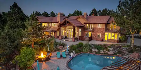 5 Walden Lane