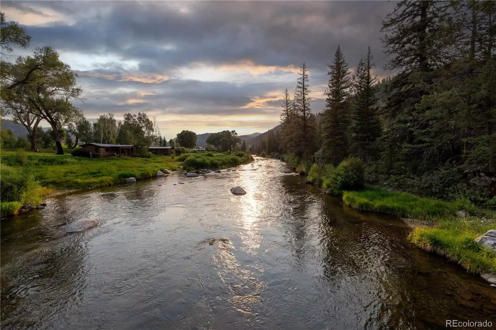 Image 1: 2 miles of private fishing on the Taylor River Image 1: 2 miles of private fishing on the Taylor River