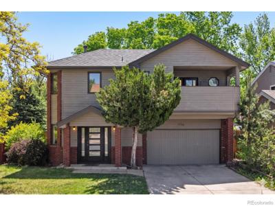1736 W Barberry Circle