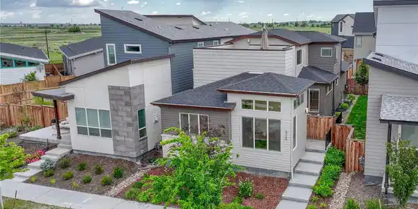 6366 N Emporia Street
