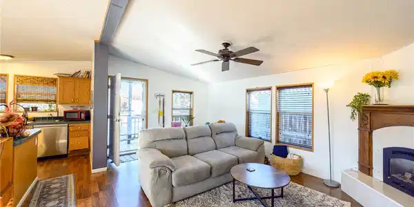 625 Walnut Street