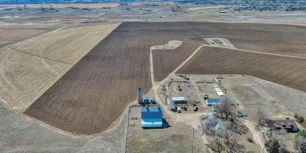 2237 W County Road 8