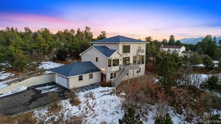 975 Woodmoor Drive