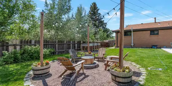 16045 W 13th Place
