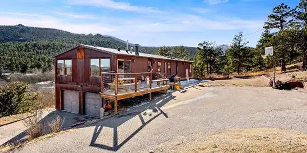 165 Valley Road