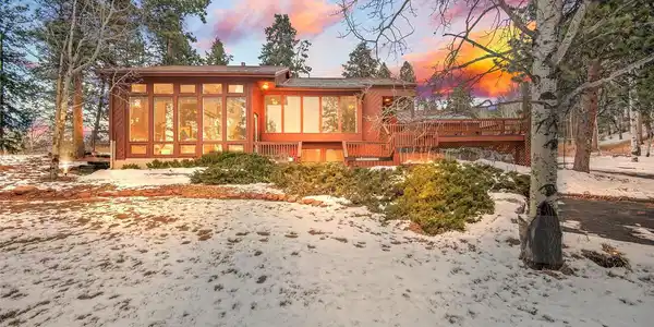 340 Ponderosa Court