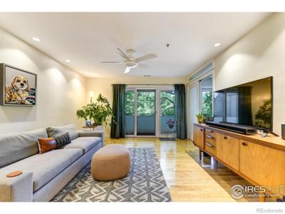 812 Walnut Street