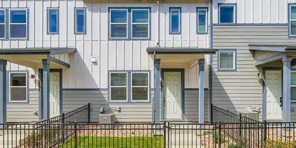 2753 Bear Springs Circle