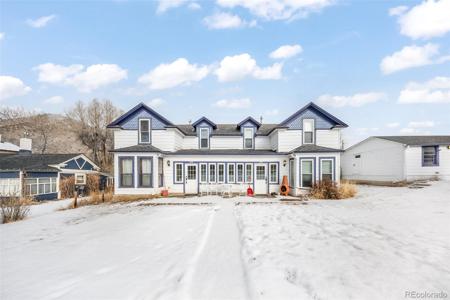 207 & 209 Grand Avenue