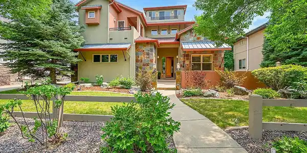2861 Shoshone Trail