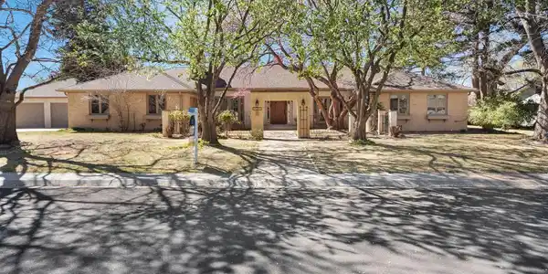 2401 Brookwood Drive