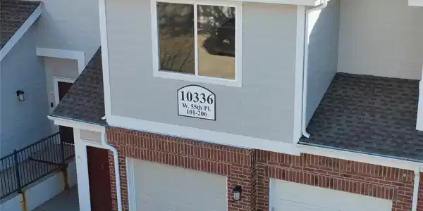 10336 W 55th Place