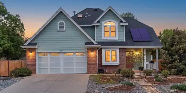 2801 Blue Leaf Drive