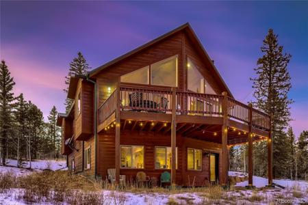 378 Arapahoe Circle