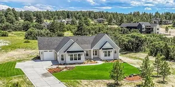 1700 Arrowpoint Court