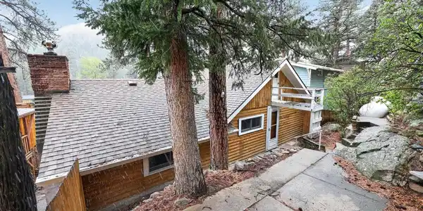 Image 3: Back of Home