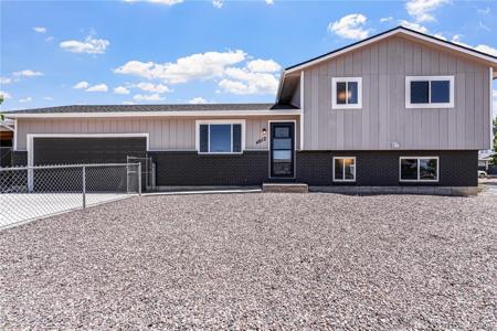4012 Crestview Drive