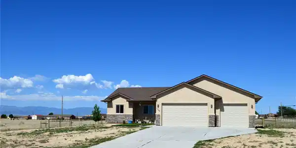 1265 N Platteville Boulevard