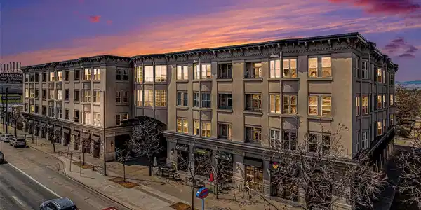 277 N Broadway