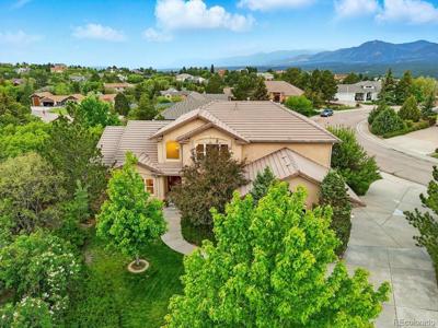 3 Desert Inn Way