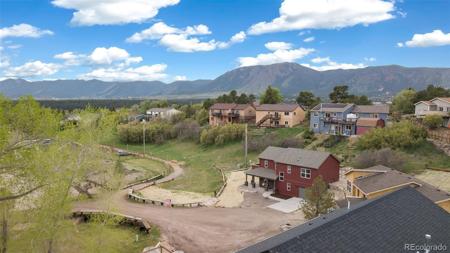 826 Meadow Lane