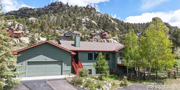 275 Solomon Drive