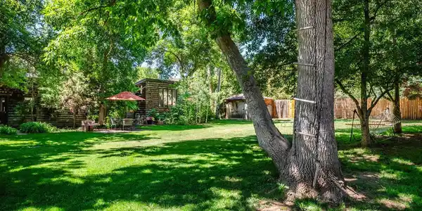 3776 Orange Lane