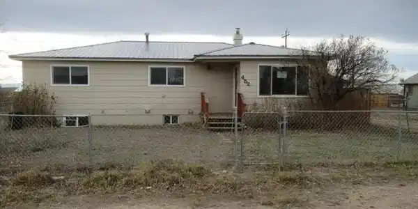 452 Logan Street