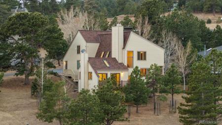 942 Gilia Drive