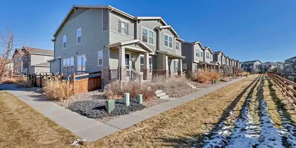 21876 E Radcliff Circle